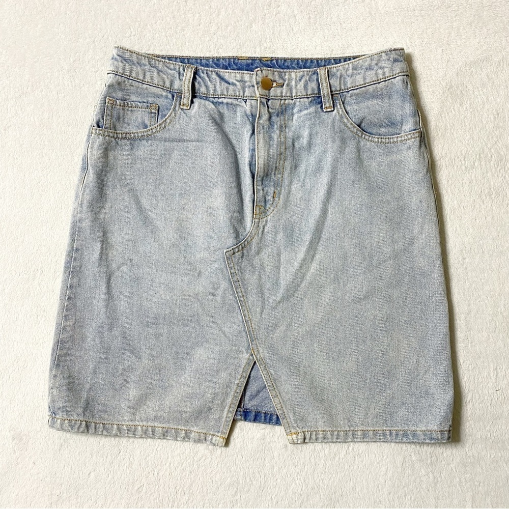 H&M blue denim slit front mini skirt size 8 petite